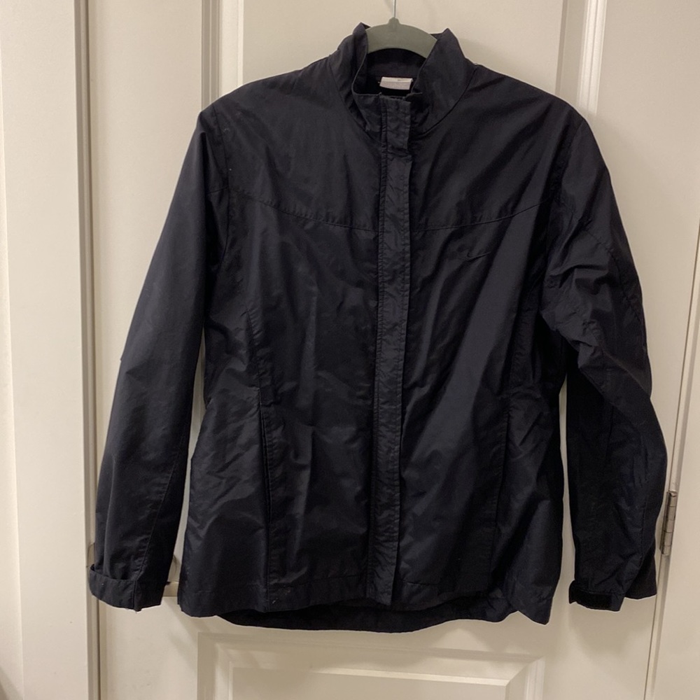 Nike nylon jacket shell, size small.